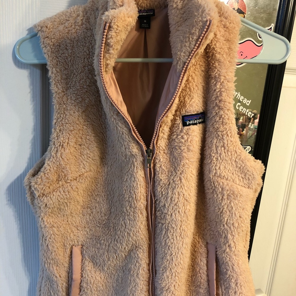 Patagonia fuzzy fleece vest